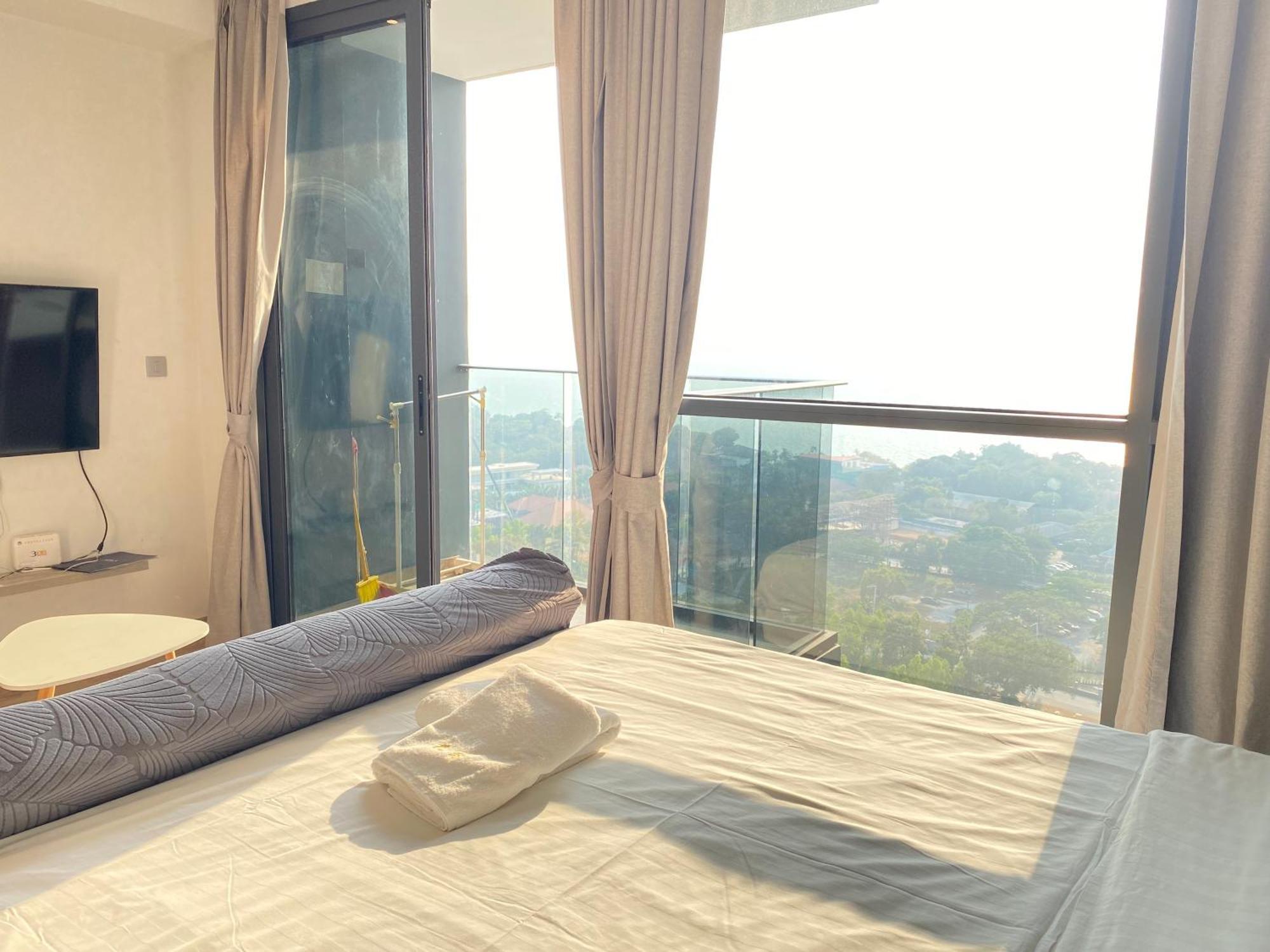Andromeda Seaview Condo Near Beach Pattaya Exterior foto